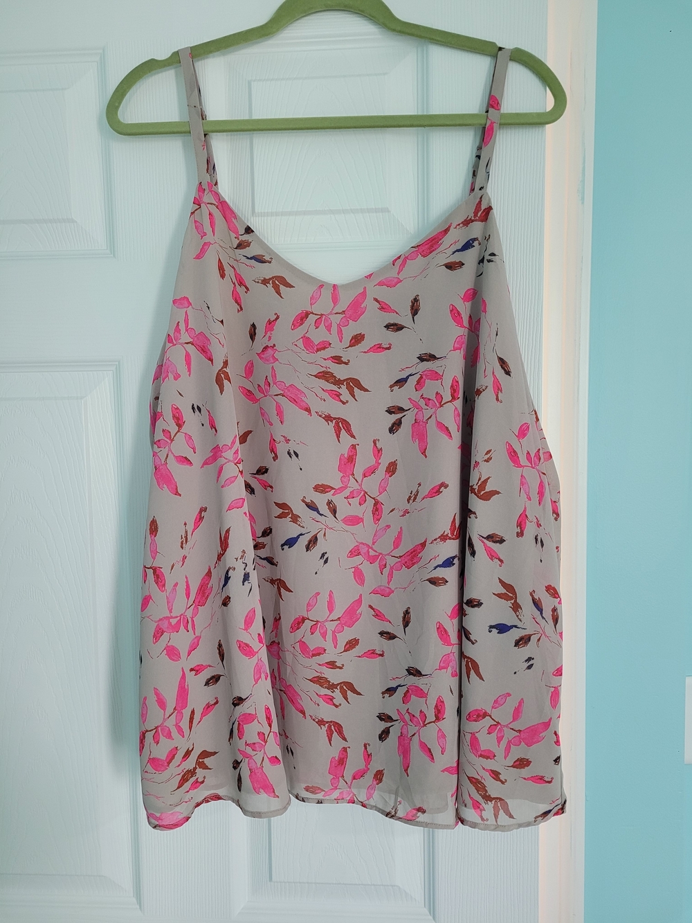 Torrid Size 2 Floral Print Spaghetti Strap Tank Top - Pink on Taupe
